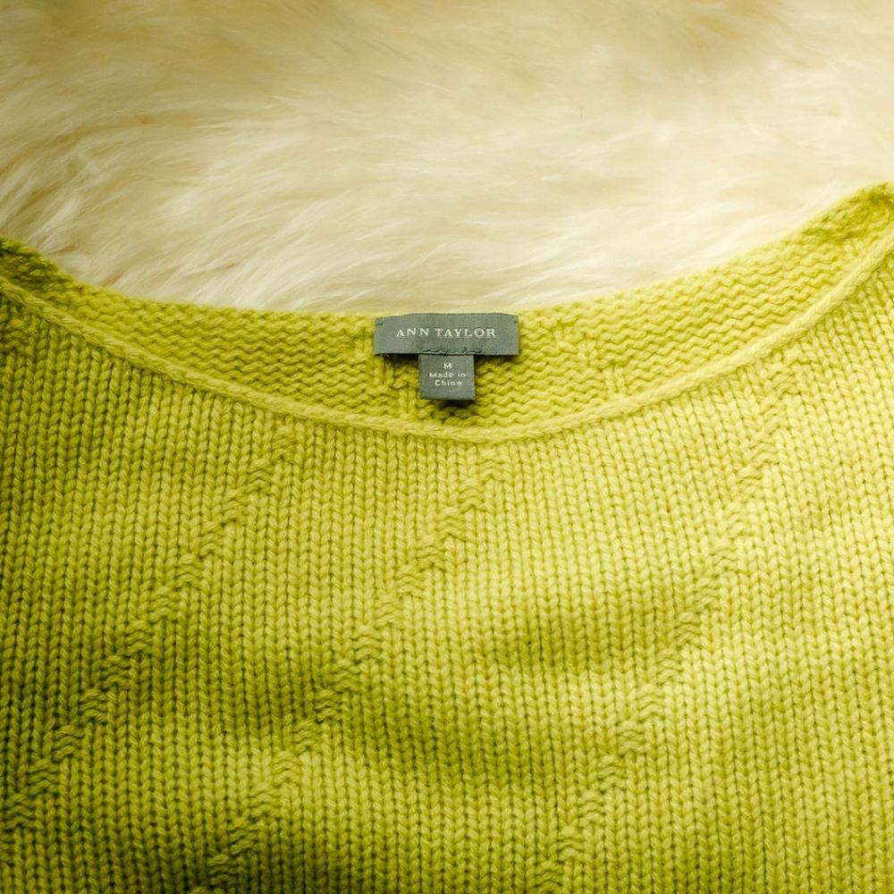 Ann Taylor M Green Cashmere Boat Neck Sweater - Picture 5 of 5